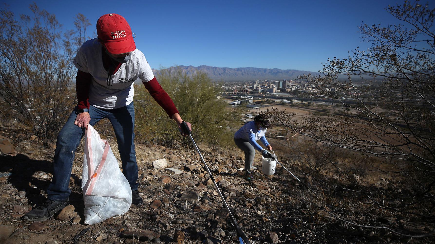 Trashy Divas work to make Tucson's ‘A’ Mountain beautiful